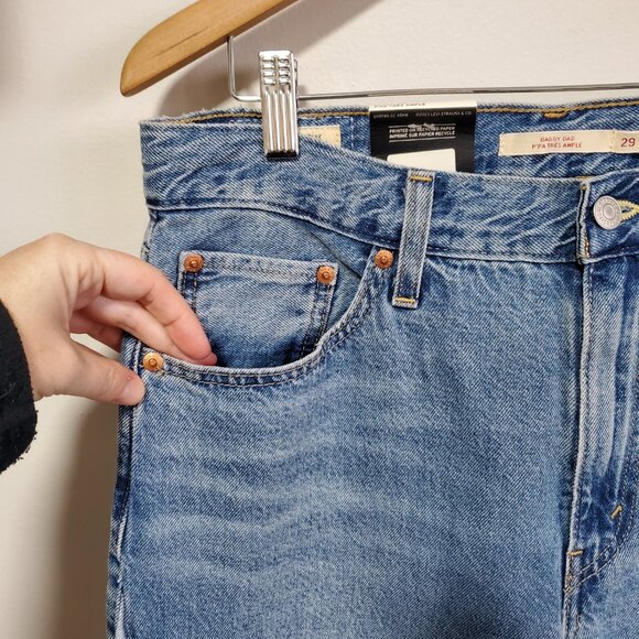 LEVI'S NWT Baggy Dad Pieced Jeans Wide Leg 100% Cotton 2-Tone Women's 29 x 32" - Picture 3 of 16